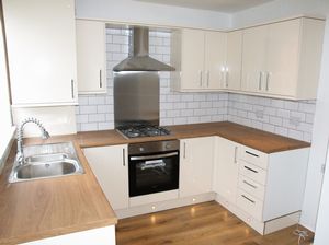 New kitchen - click for photo gallery